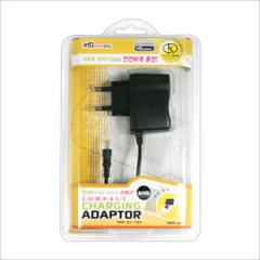 COMPACT CHARGING ADAPTOR